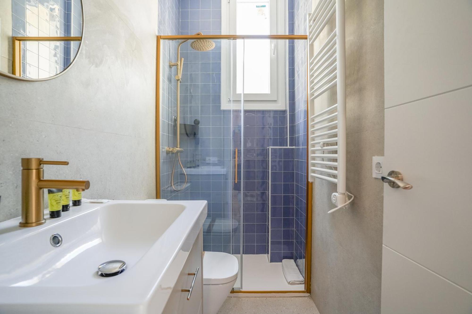 Cozy And Modern-1Bedroom 1Bathroom-Delicias Madrid Exterior photo